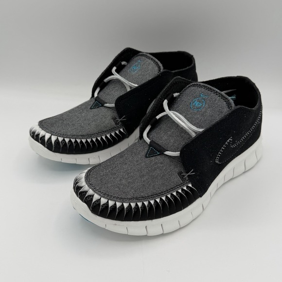 Men's Size 10 Nike Free Forward Moc 2 N7 Black White IB8163-010 ((No Lid))